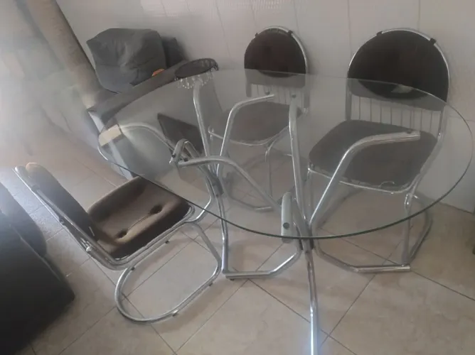 Mesa grande de vidro