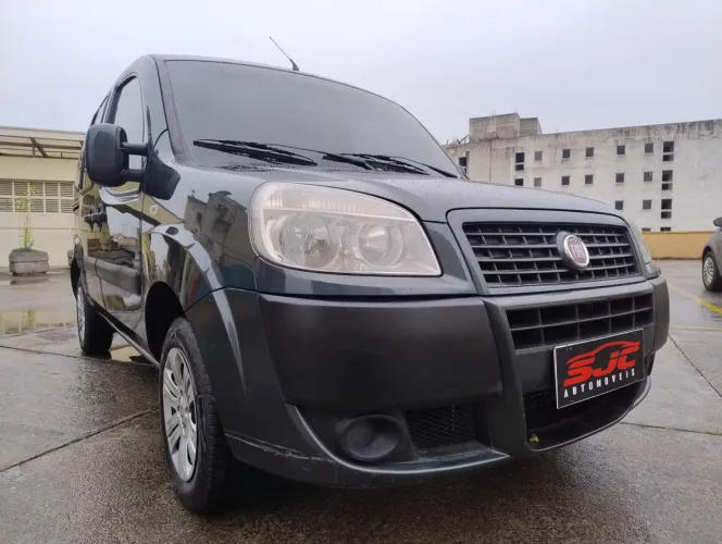 Fiat Doblo HLX 1.8 MPI Flex 5P 2011