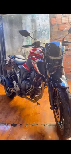 Moto é perfeito estado, único dono no ponto de transferir