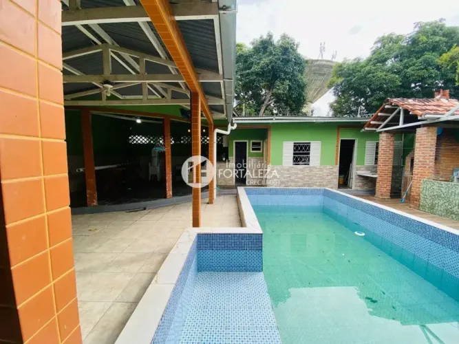 Imóvel para venda com 247 metros quadrados com 3 quartos