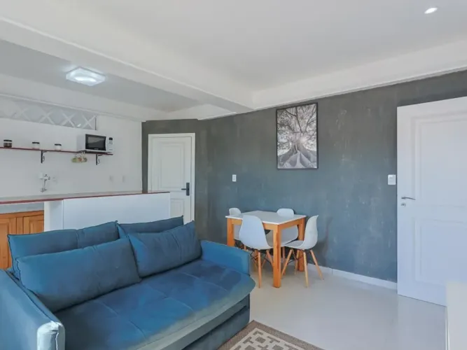 Apartamento Mobiliado 1 Quarto à Venda Cachoeira do Bom Jesus, Florianópolis