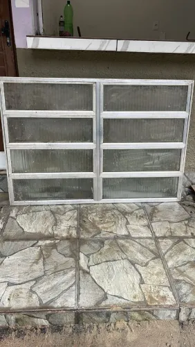 Janela de alumínio