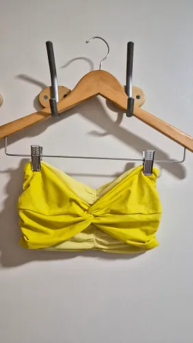 Top amarelo lovissima