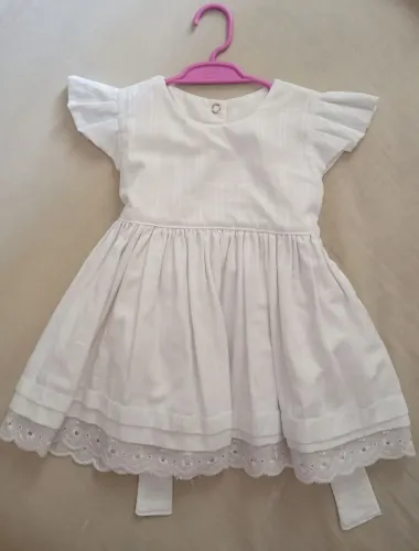Vestido Infantil Branco 100% Algodão com Lastex e Renda - 6 a 9 Meses