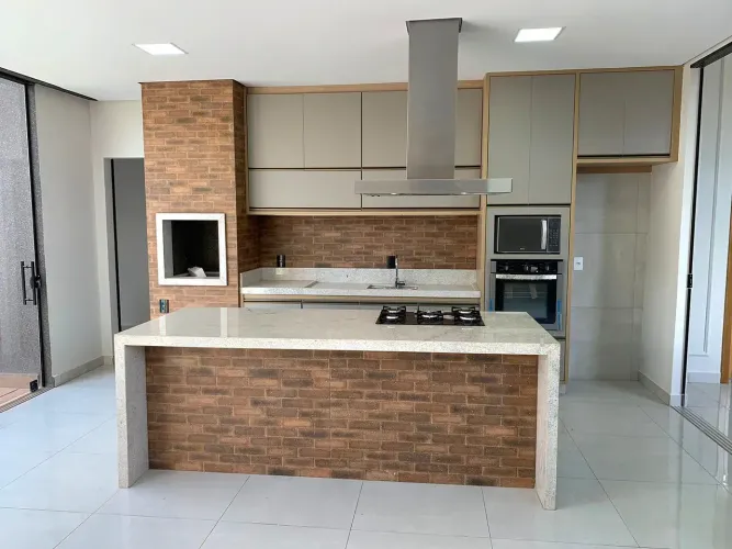 Casa para alugar no MARIA JULIA 3 suítes