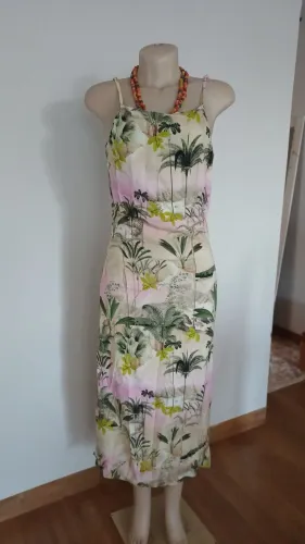 Vestido lindo da Planet Charme P