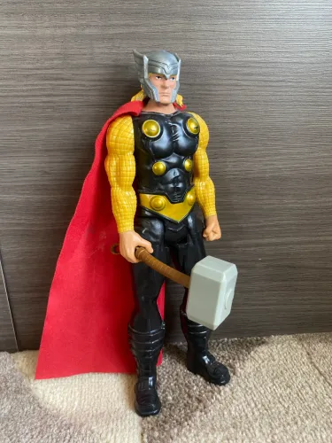 Boneco Thor marvel