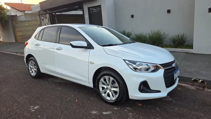 Chevrolet Onix Hatch LT 1.0 12V Flex Mec. 4P 2020
