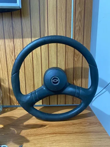 Volante Corsa B