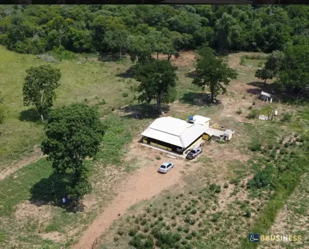 Chácara à venda com 2 quartos, sendo 1 suíte, Retirada da laguna, Guia Lopes da Laguna, MS