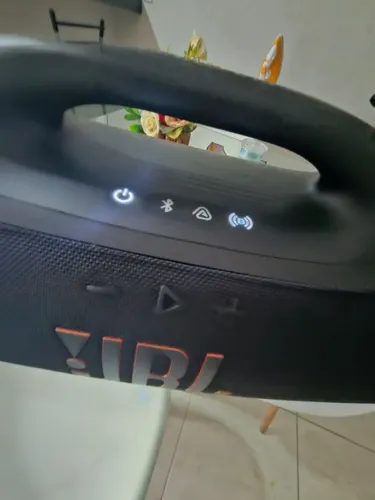 JBL Boombox 4