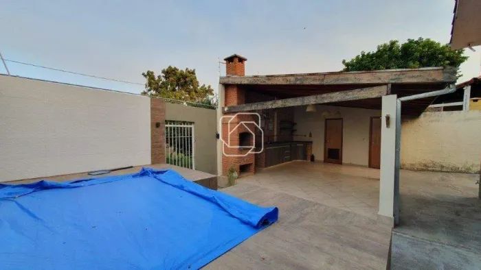 Casa em Itu para aluguel Jardim Estância Bom Viver - SP | 3 quartos Área total 300,00 m² -