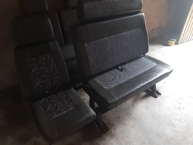 Bancos da Kombi Cliper, porta de correr