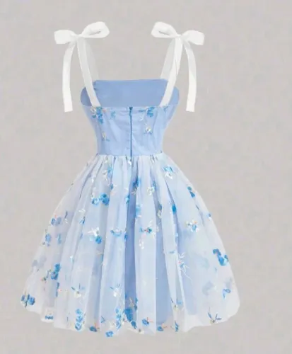 Vestido lindo usado uma única vez