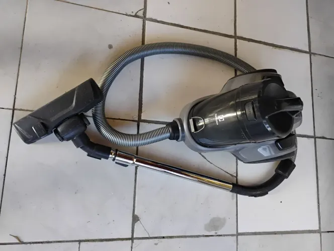 Aspirador Eletrolux 127w