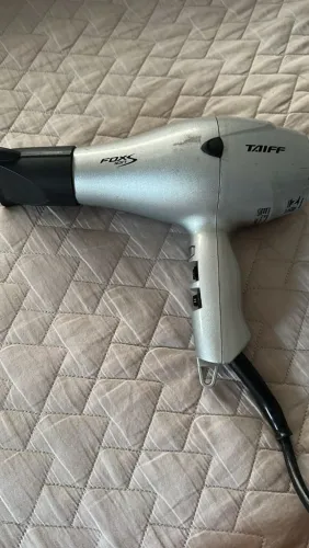 Secador de cabelo taiff fox ion