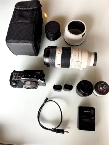 SONY FX30 + Sony 100-400 G MASTER +  DUPLICADOR 2X + SONY 16MM + SONY 50MM 1.8