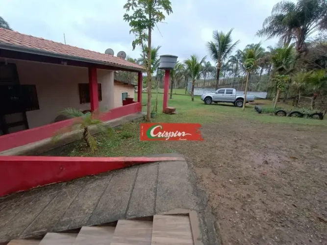 Chácara com pomar em Santa Isabel!