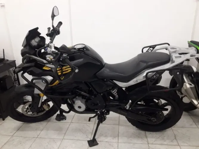 BMW G 310 GS preta 2020