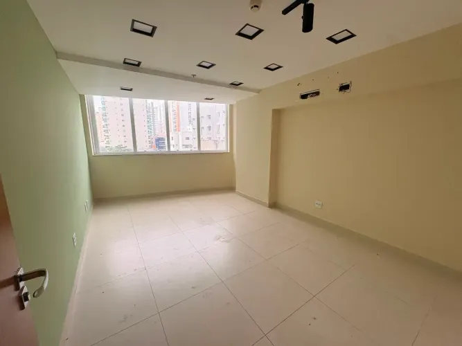 Sala comercial para alugar 30m² - Praia da Costa