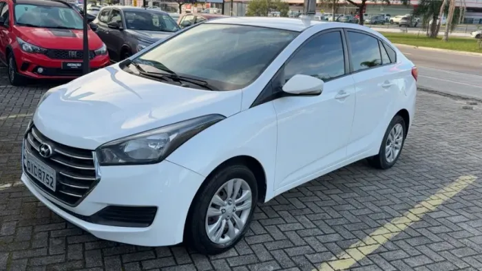 Hyundai HB20S C.plus/c.style1.0 Flex 12V Mec. 4P 2016