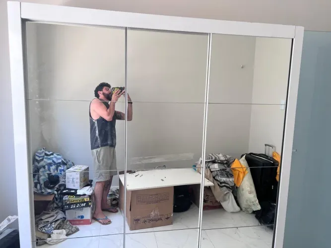 Guarda roupas 3 portas espelhado