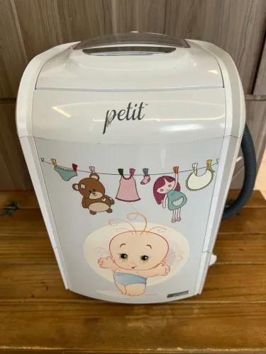 Mini Lavadora Praxis Petit 1,2kg - Para Roupas de Bebê/Delicadas (Semi-nova)