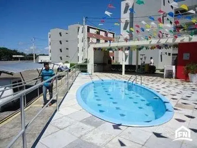 Apartamento com 2/4 à venda, 55m² - Planalto Natal-RN