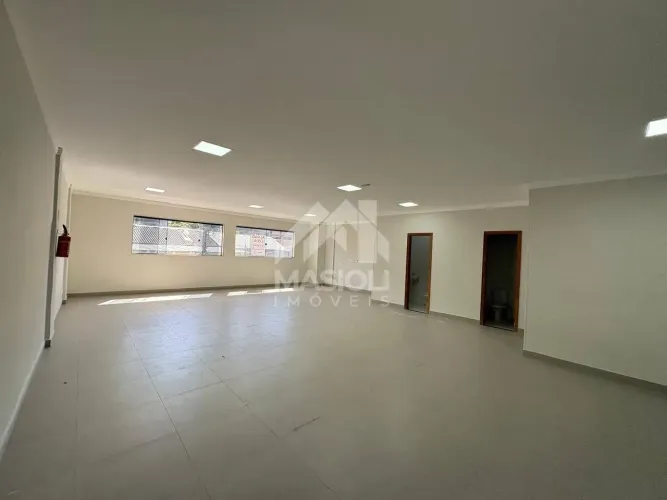 Loja Corporativa para Locação Excelente Localização na Glória!