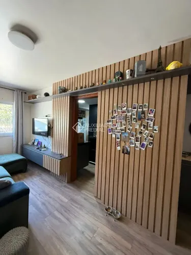 Apartamento mobiliado com suíte e vaga no Jardim Sabará