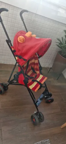 Carrinho de bebê Voyage tipo guarda chuva