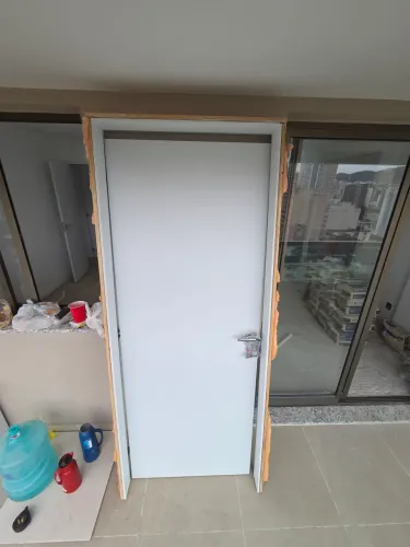 Porta completa 80cm