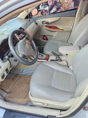 Toyota Corolla Altis 2.0 Flex 16V Aut. 2011