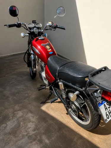 Vendo moto intruder 2009