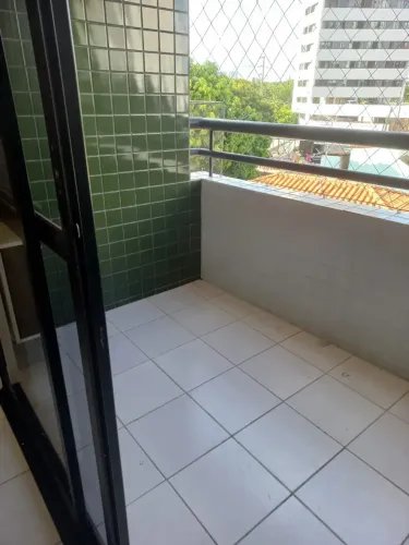 Apartamento para alugar ou vender em BOA VIAGEM, perto dos colégios