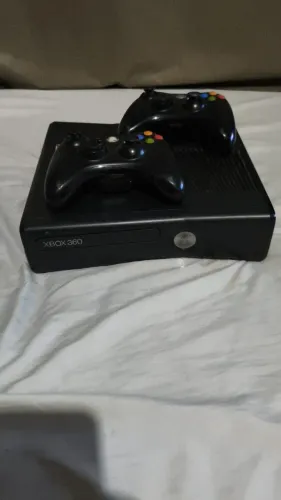 Xbox 360 + Kinect + Controles + Desboqueio