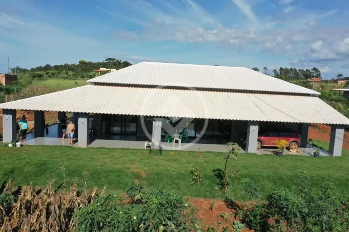 Fazenda no municipio de Leopoldo de Bulhões codigo: 104600