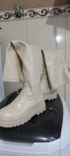 Bota Bege