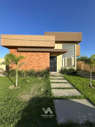 Casa com 3 dormitórios à venda, 392m² por R$620.000 - Cond. Eco Place (Ubatiba)