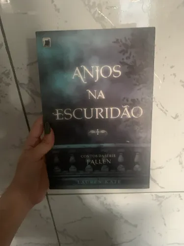 anjos na escuridão | coleção de fallen 