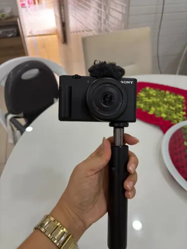 Câmera sony zv1F