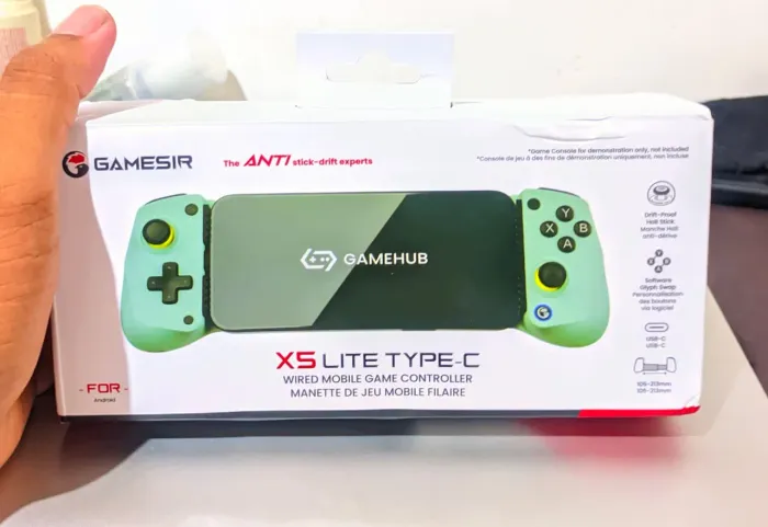 Gamesir x5 lite em estado de NOVO, com caixa e etc. NENHUM detalhe.