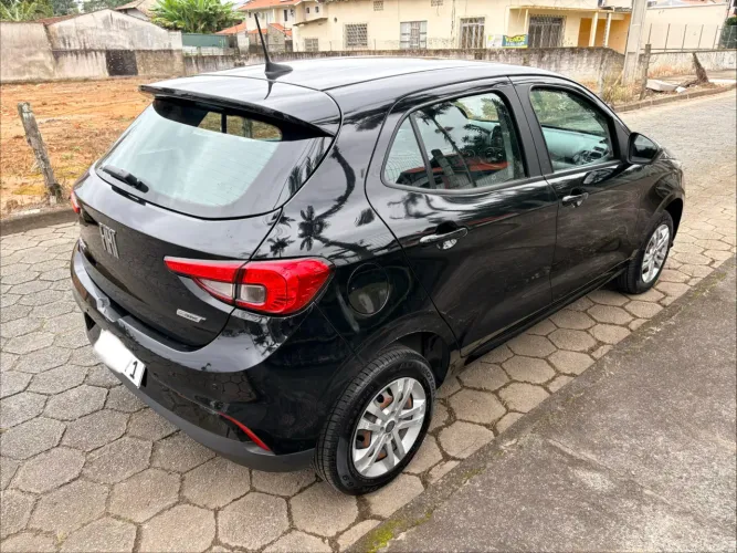 Fiat Argo Drive 1.0 6V Flex 2021