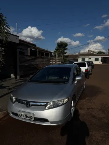 Honda Civic Sedan LXS 1.8/1.8 Flex 16V Aut. 4P 2008