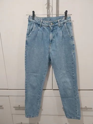Calça Jeans Feminina Cintura Alta com Pregas - Estilo Mom Jeans