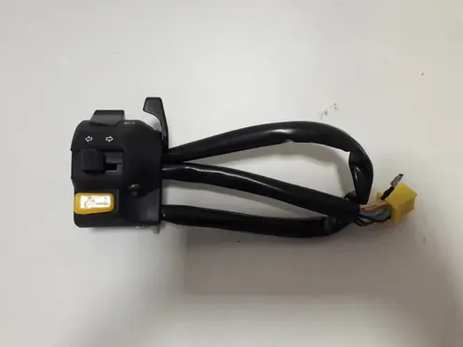 Punho Chave Luz Seta Interruptor Suzuki Yes 08-10 Original