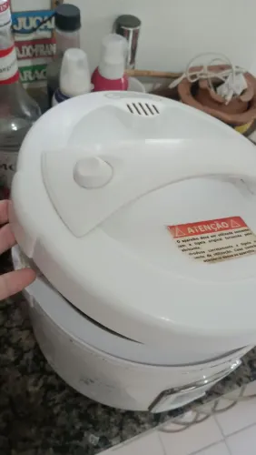 Vende-se Panela de arroz elétrica