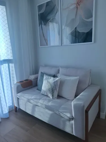 Sofá lindíssimo novo