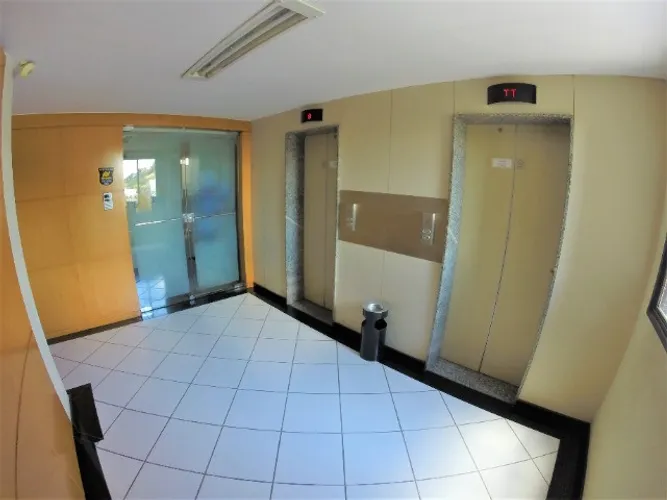 Vendo Andar Comercial na Enseada do Suá com 425m² e 4 vagas - R$ 4.250.000