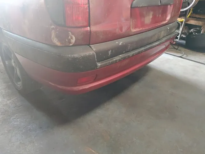 Parachoque traseiro Peugeot 306 sw